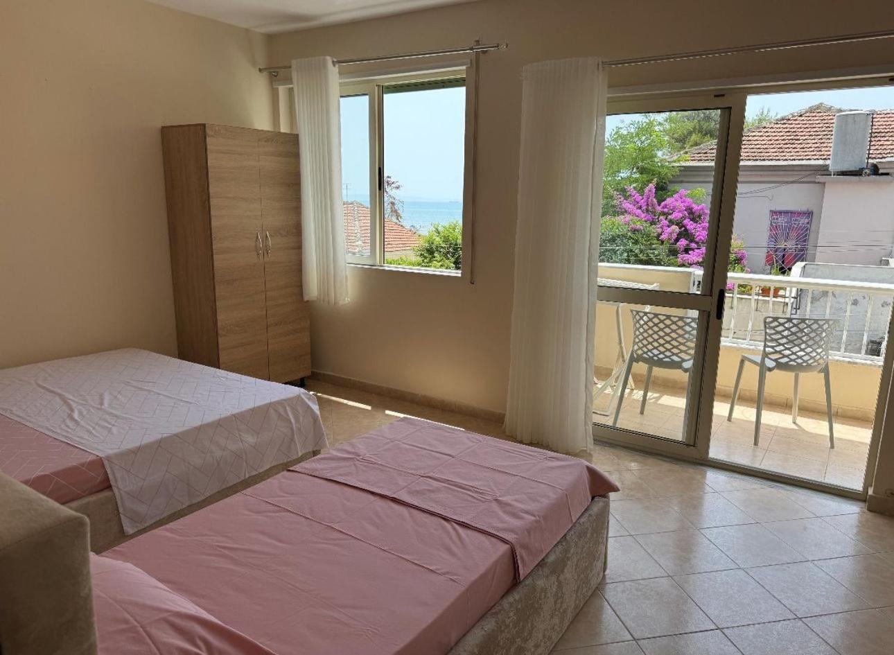 Sea & Gardenview Apartament